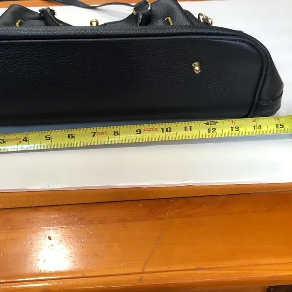 Sophisticated Navy Leather Tote Bag - Picture 12 of 15